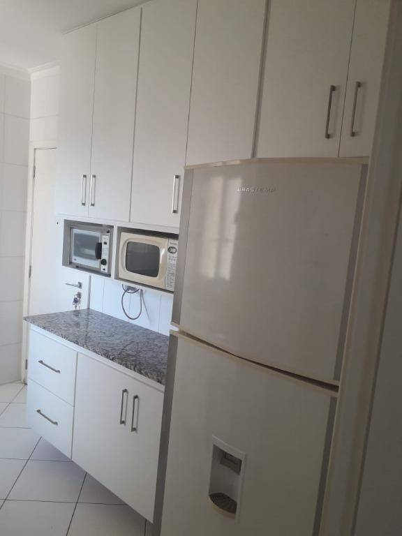 Apartamento à venda com 3 quartos, 98m² - Foto 8