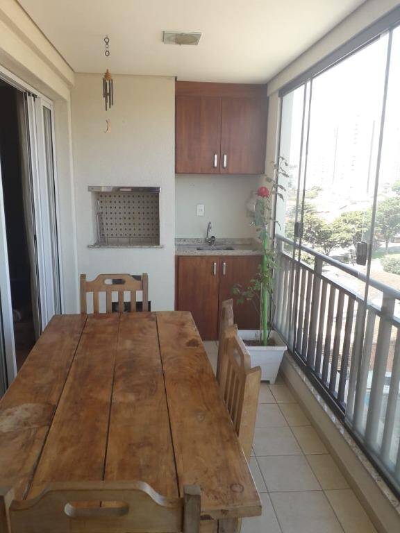 Apartamento à venda com 3 quartos, 98m² - Foto 25