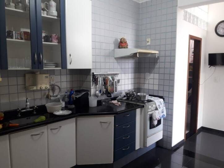 Casa à venda com 3 quartos, 200m² - Foto 6