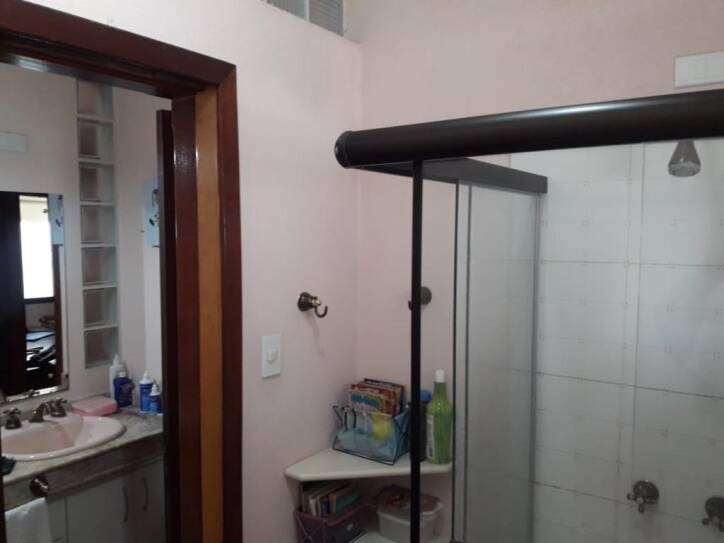 Casa à venda com 3 quartos, 200m² - Foto 13