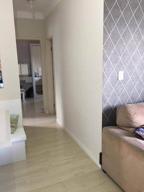 Apartamento à venda com 2 quartos, 64m² - Foto 5