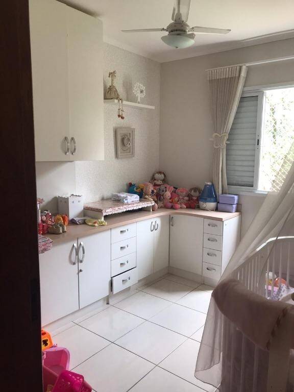 Apartamento à venda com 3 quartos, 77m² - Foto 8