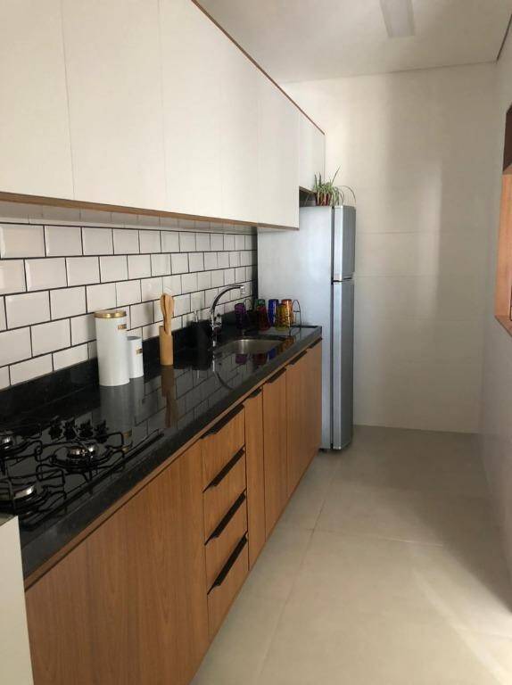 Apartamento à venda com 3 quartos, 68m² - Foto 3