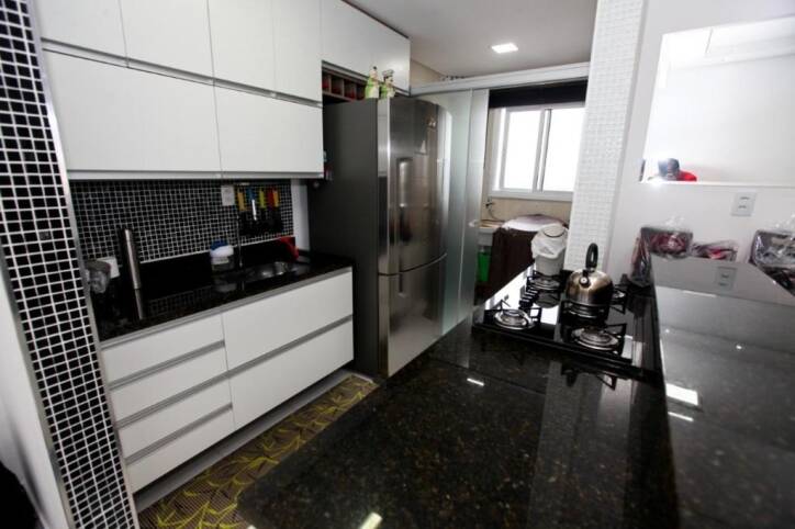 Apartamento à venda com 2 quartos, 73m² - Foto 6