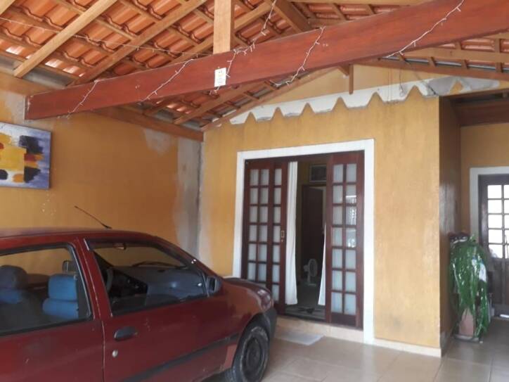 Casa à venda com 2 quartos, 85m² - Foto 2