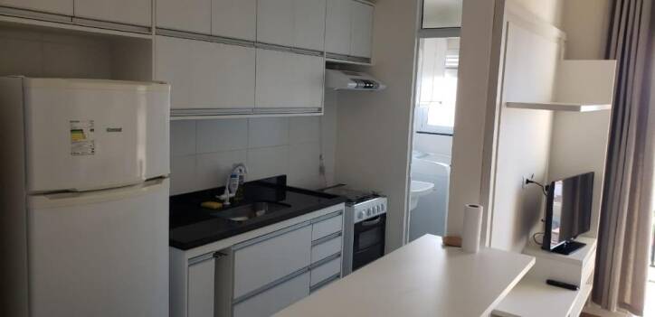 Apartamento à venda com 2 quartos, 63m² - Foto 4