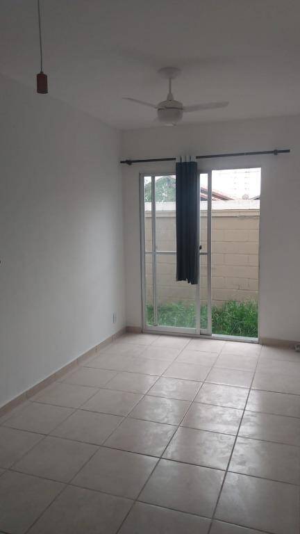 Apartamento para alugar com 2 quartos, 57m² - Foto 2