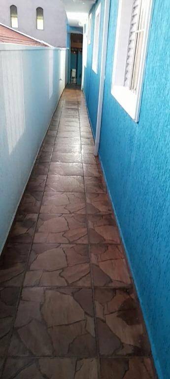 Sobrado à venda com 3 quartos, 200m² - Foto 5