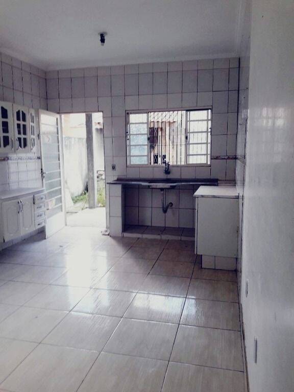 Sobrado à venda com 3 quartos, 158m² - Foto 4