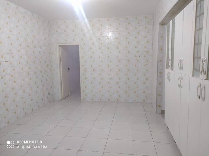 Casa à venda com 4 quartos, 200m² - Foto 8