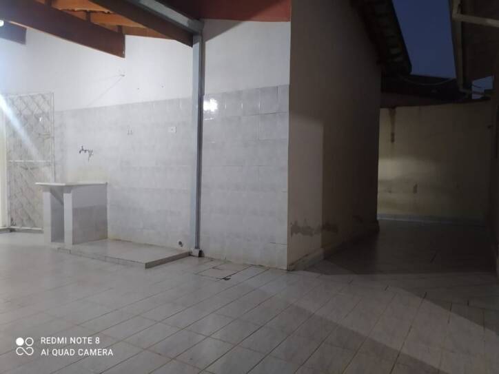 Casa à venda com 4 quartos, 200m² - Foto 9