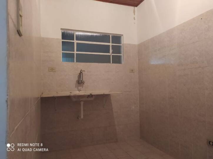 Casa à venda com 4 quartos, 200m² - Foto 14