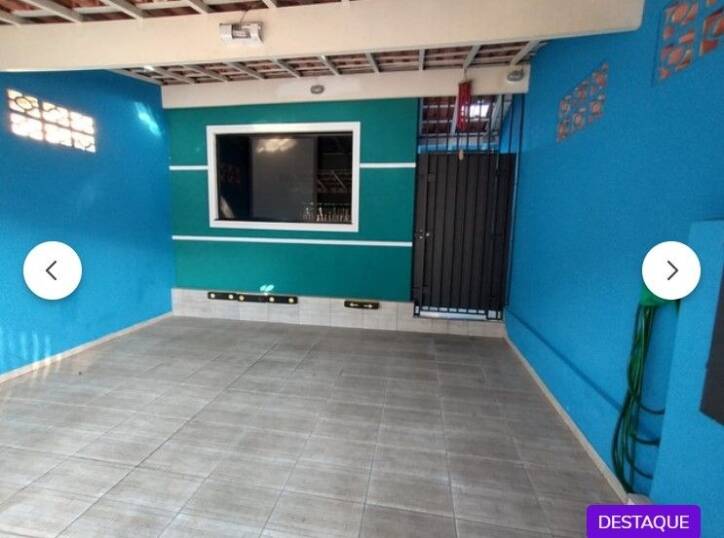 Casa à venda com 2 quartos, 110m² - Foto 1