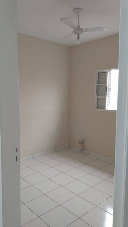 Casa à venda com 2 quartos, 80m² - Foto 13