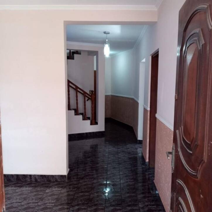 Sobrado à venda com 2 quartos, 139m² - Foto 4