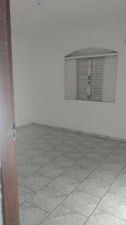 Fazenda à venda com 2 quartos, 420m² - Foto 4