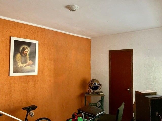 Casa para alugar com 6 quartos, 260m² - Foto 9