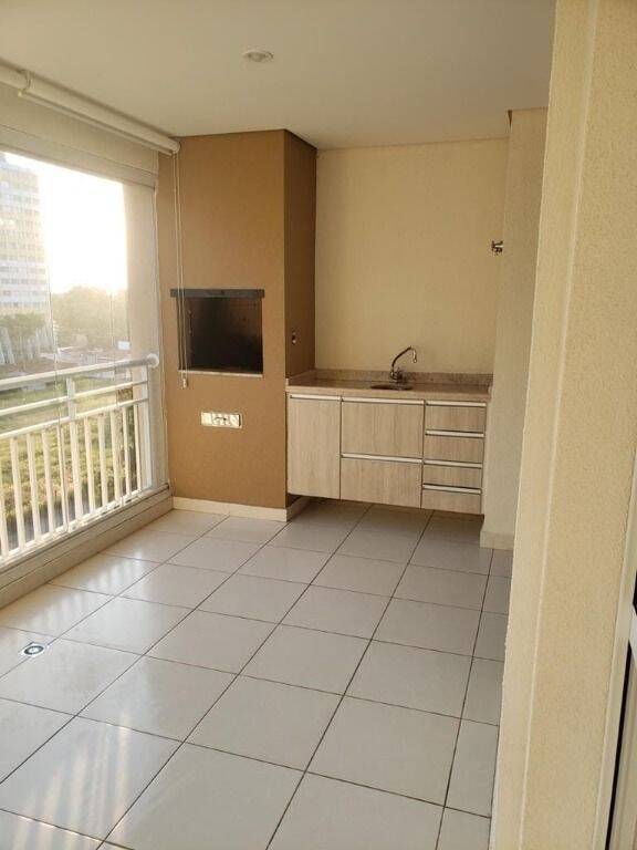 Apartamento à venda com 3 quartos, 176m² - Foto 5