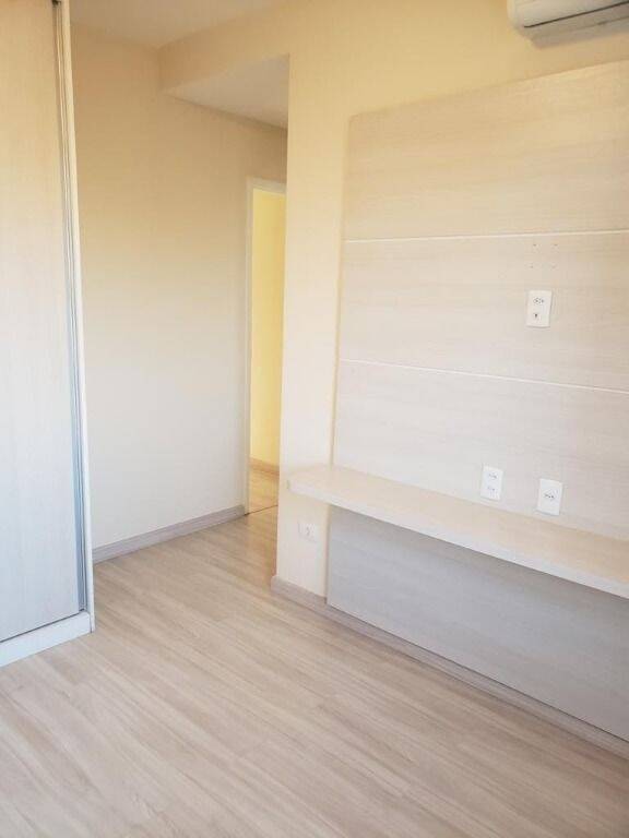 Apartamento à venda com 3 quartos, 176m² - Foto 10