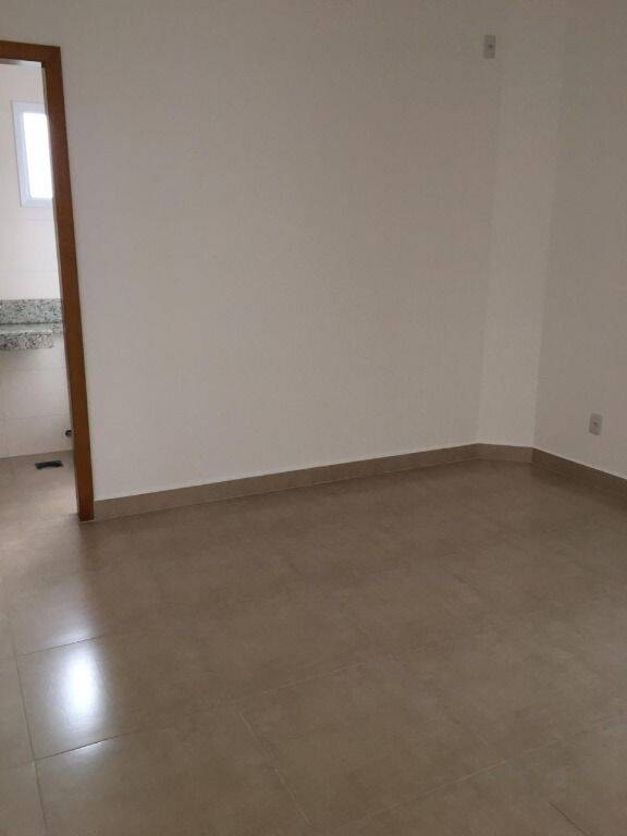 Casa à venda com 3 quartos, 100m² - Foto 10