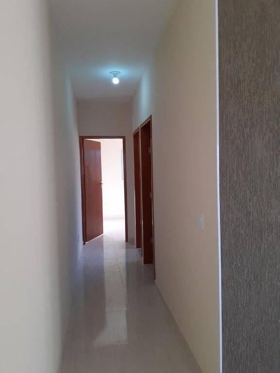 Casa à venda com 2 quartos, 80m² - Foto 12