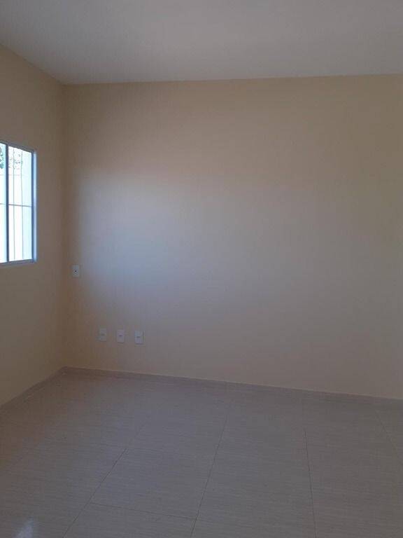 Casa à venda com 2 quartos, 80m² - Foto 14