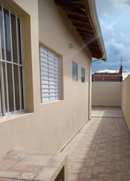 Casa à venda com 2 quartos, 80m² - Foto 17