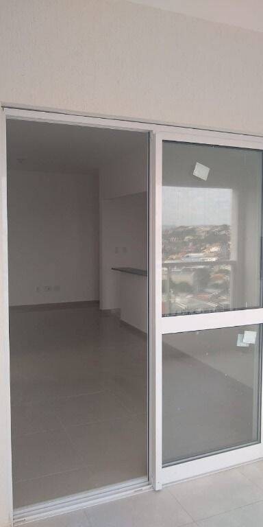 Apartamento à venda com 2 quartos, 75m² - Foto 6