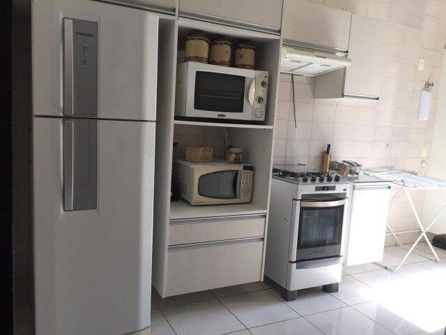 Apartamento à venda com 2 quartos, 68m² - Foto 3