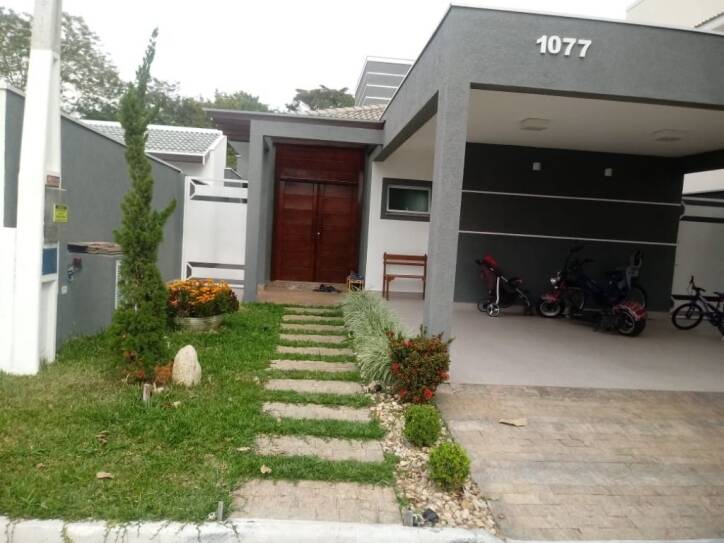 Casa à venda com 3 quartos, 203m² - Foto 2