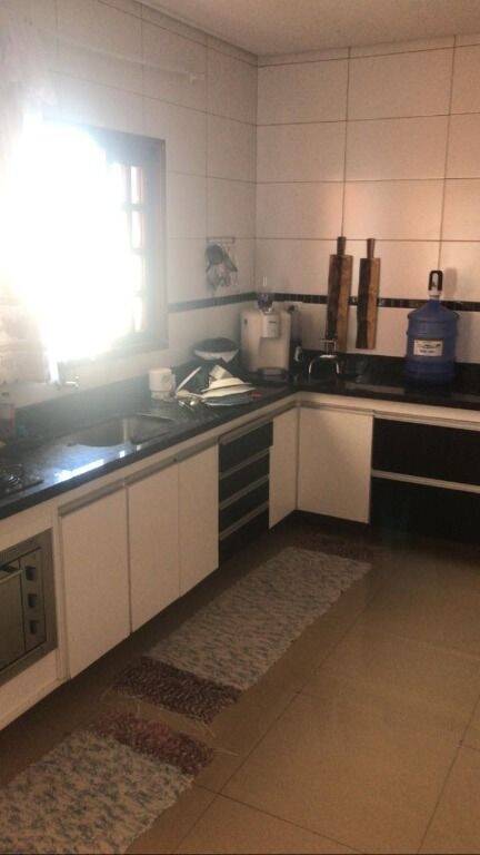 Sobrado à venda com 3 quartos, 270m² - Foto 5