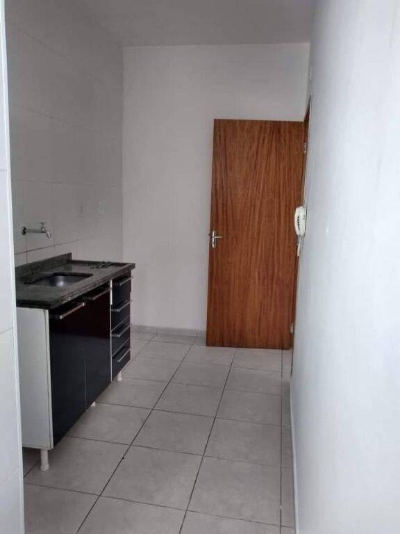 Apartamento à venda com 2 quartos, 58m² - Foto 5