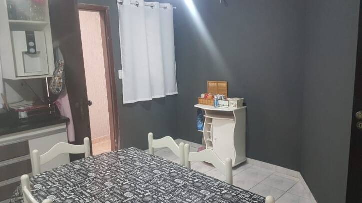 Casa à venda com 2 quartos, 170m² - Foto 6