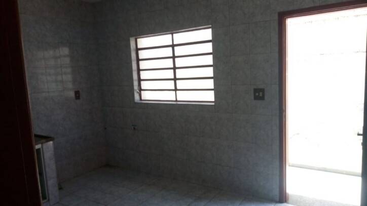 Casa à venda com 4 quartos, 120m² - Foto 5