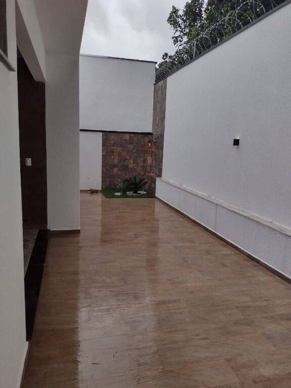 Casa à venda com 3 quartos, 175m² - Foto 6