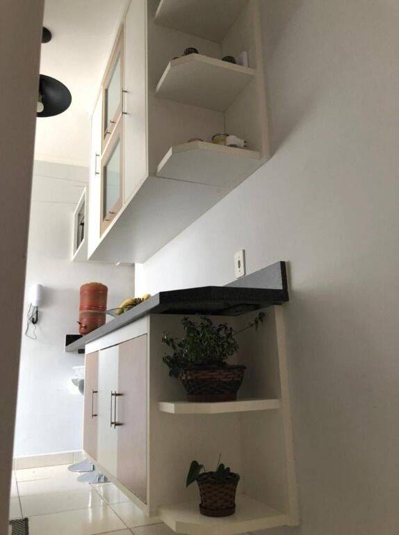 Apartamento à venda com 2 quartos, 78m² - Foto 4