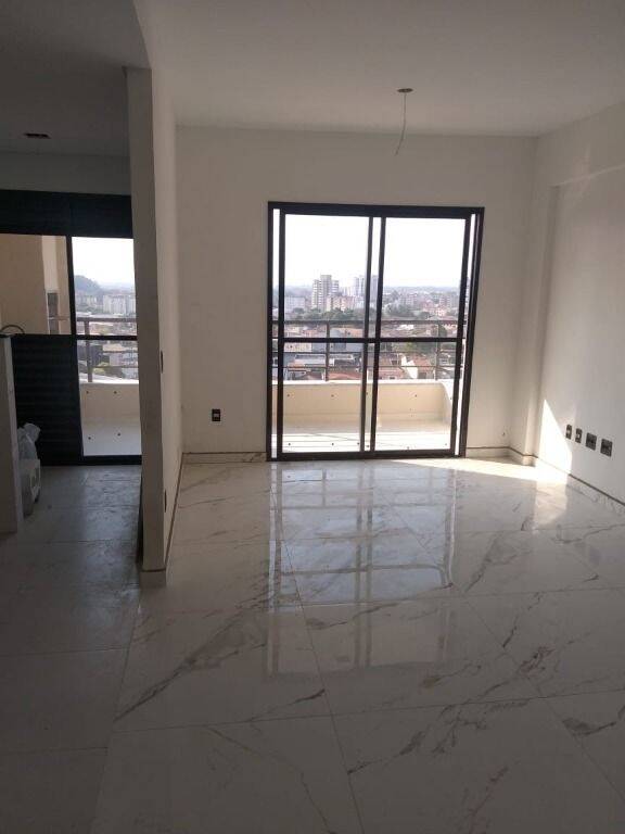 Apartamento à venda com 2 quartos, 74m² - Foto 3