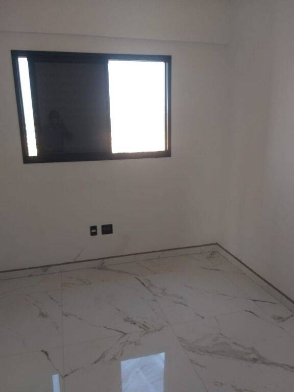 Apartamento à venda com 2 quartos, 74m² - Foto 12