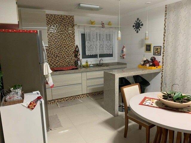 Casa à venda com 3 quartos, 173m² - Foto 14