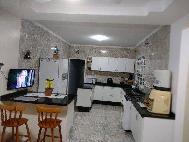 Sobrado à venda com 3 quartos, 220m² - Foto 5