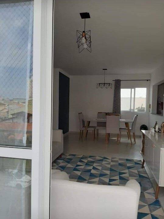 Apartamento à venda com 2 quartos, 75m² - Foto 6