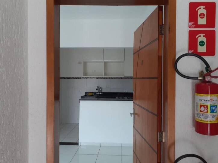 Apartamento à venda com 2 quartos, 68m² - Foto 9