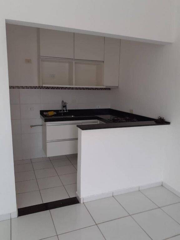 Apartamento à venda com 2 quartos, 68m² - Foto 13