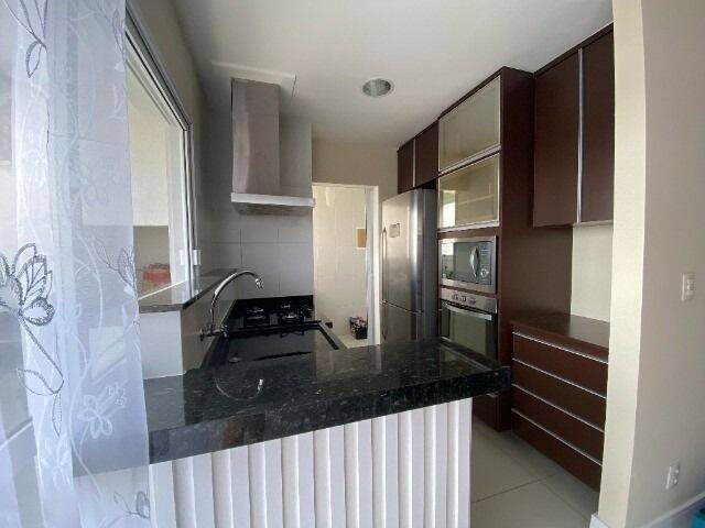 Apartamento à venda e aluguel com 2 quartos, 75m² - Foto 7