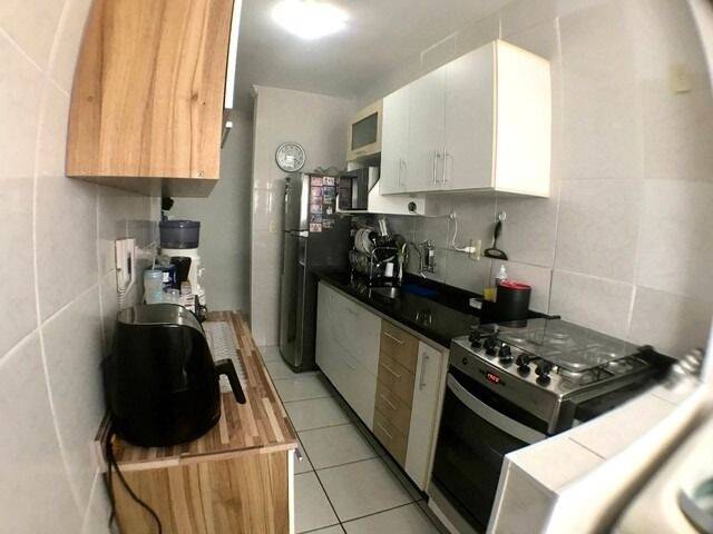 Apartamento à venda com 2 quartos, 58m² - Foto 3