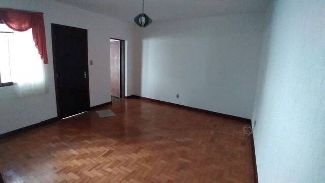 Sobrado para alugar com 2 quartos, 150m² - Foto 2