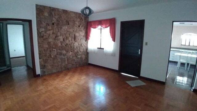 Sobrado para alugar com 2 quartos, 150m² - Foto 3