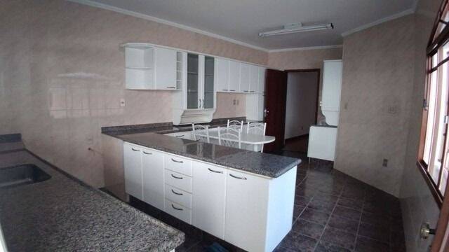 Sobrado para alugar com 2 quartos, 150m² - Foto 5