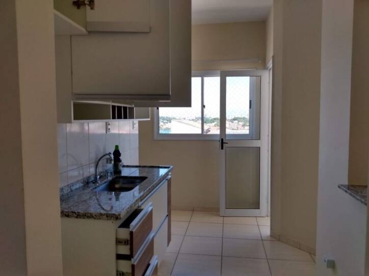 Apartamento à venda com 2 quartos, 65m² - Foto 5