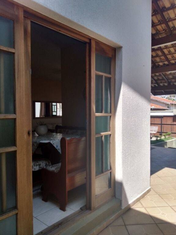 Casa à venda com 3 quartos, 190m² - Foto 12